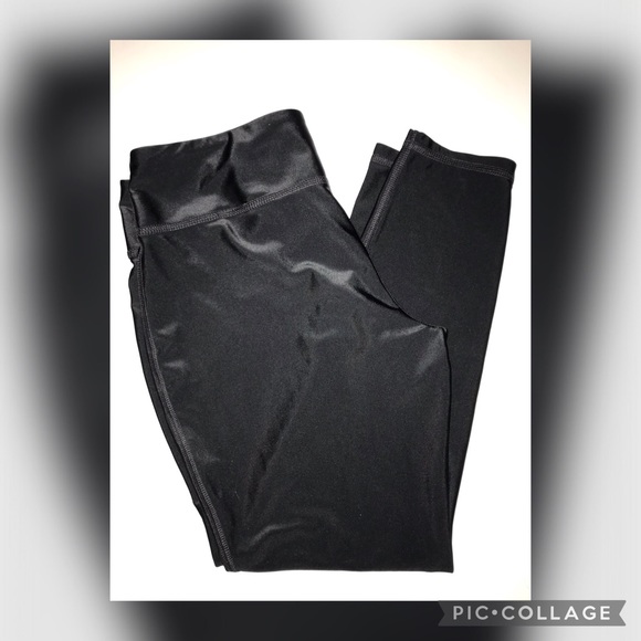 Susan Lucci Black Cropped Yoga Leggings / Size Small / Color Black - Picture 3 of 7
